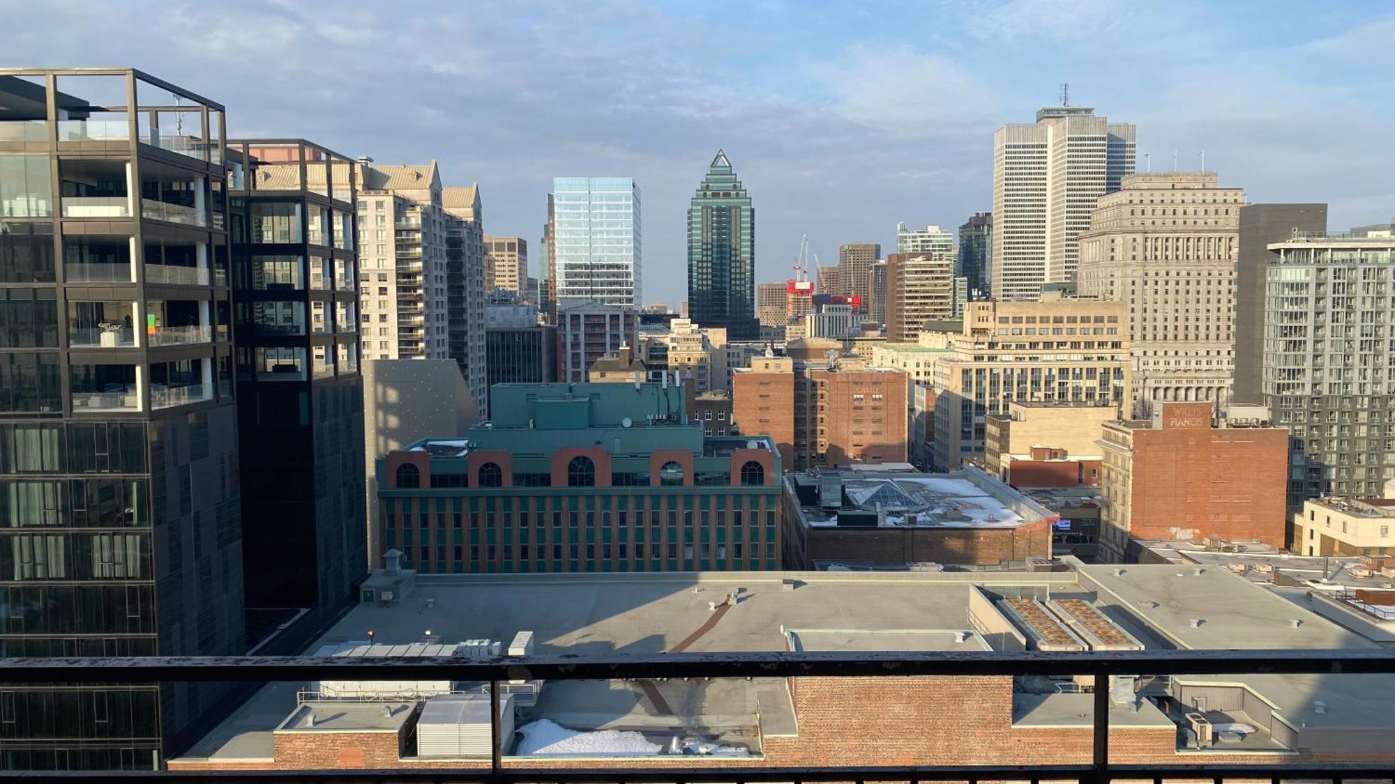 Downtown Central Residences — Photos 2